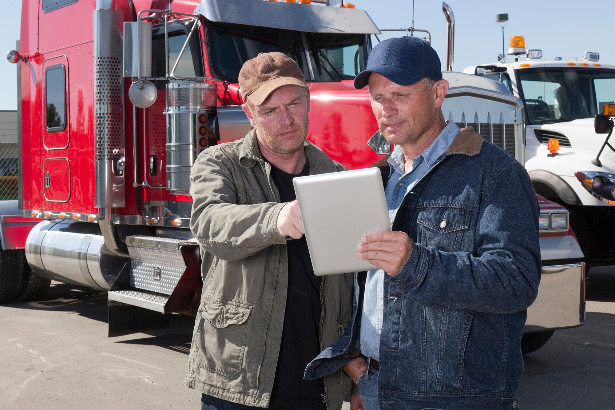 Truckers-Load-Tracking-Circle-Logistics